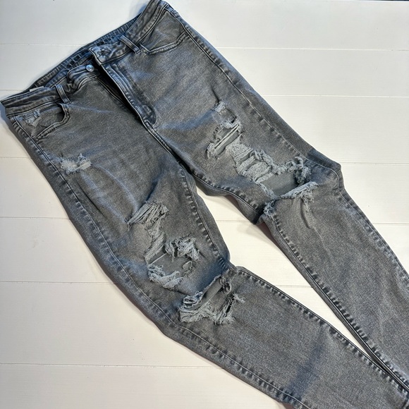 American Eagle Jeans Bundle - Picture 6 of 9